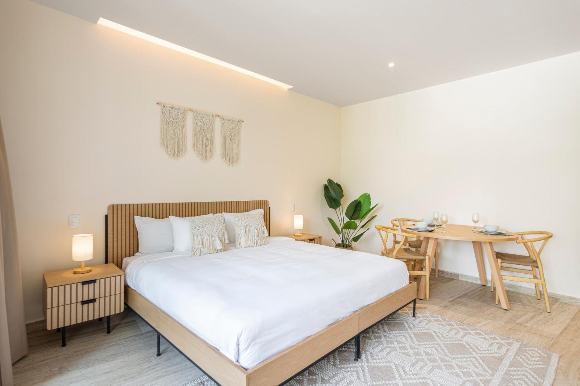 Mistiq Temple II Luxury Apartment 툴룸 외부 사진