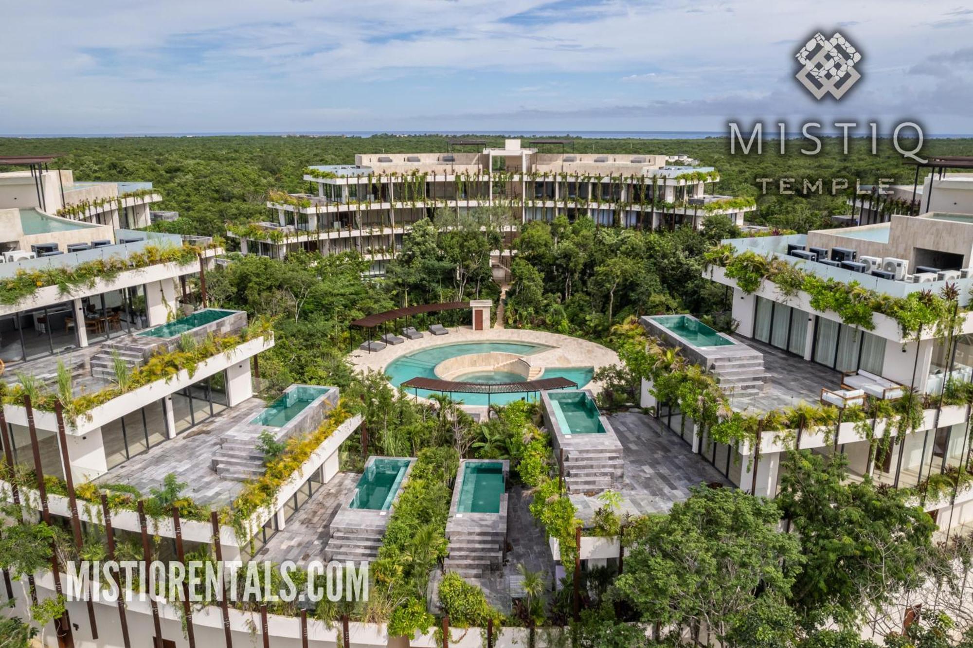 Mistiq Temple II Luxury Apartment 툴룸 외부 사진