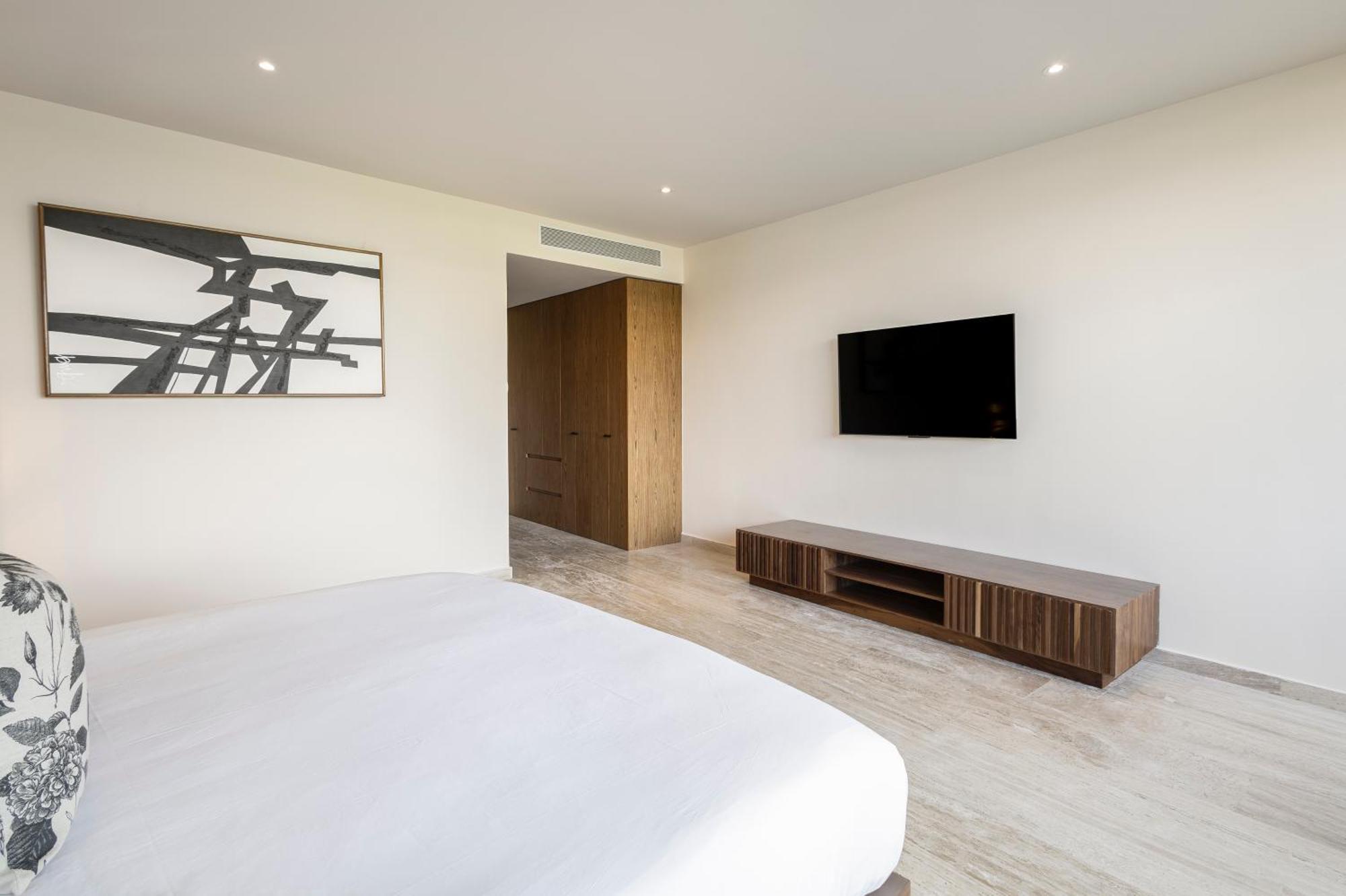 Mistiq Temple II Luxury Apartment 툴룸 외부 사진